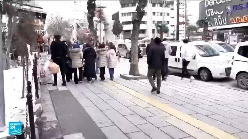 مدينة "فان" التركية الحدودية تتحول لملاذ مؤقت لإيرانيين فروا من العنف في بلادهم