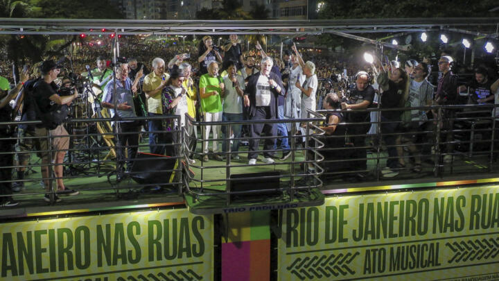 Brazilian singers performs during a protest against a constitutional amendment known as the Shielding Project, in Rio de Janeiro, Brazil, on September 21, 2025.