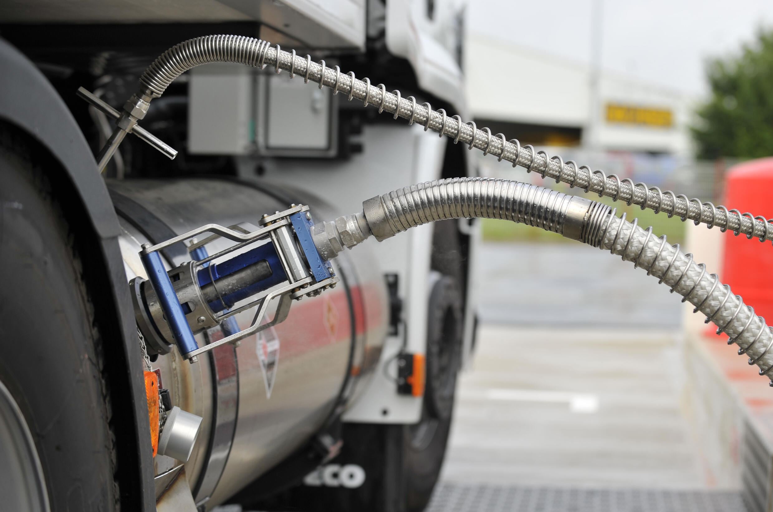 Los expertos dicen que los proyectos de gas natural licuado se han visto impulsados por el renovado énfasis en la independencia energética desde la ocupación rusa de Ucrania.