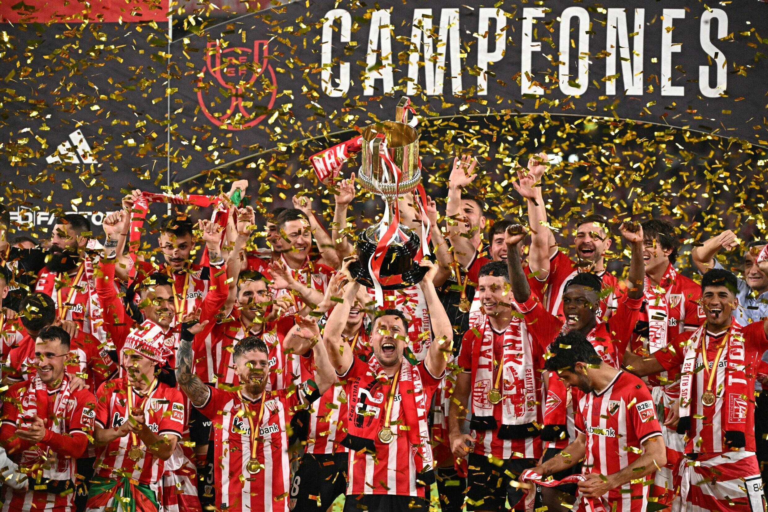 La célébration des joueurs de Bilbao après leur victoire en Coupe du Roi.