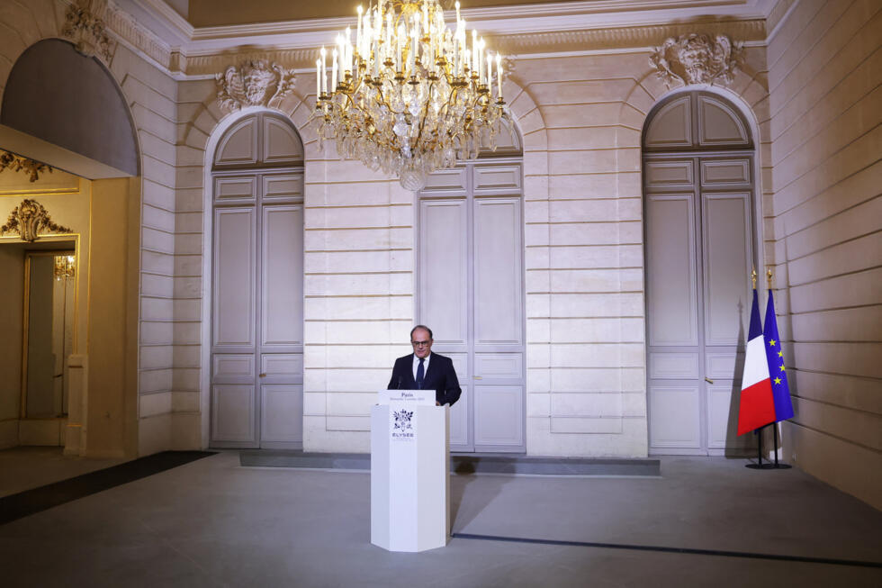 El secretario general francés del Palacio del Elíseo, Emmanuel Moulin, anuncia el primer grupo de nombres de los nuevos ministros que componen el nuevo gabinete, en el Palacio del Elíseo, en París, Francia, el 5 de octubre de 2025