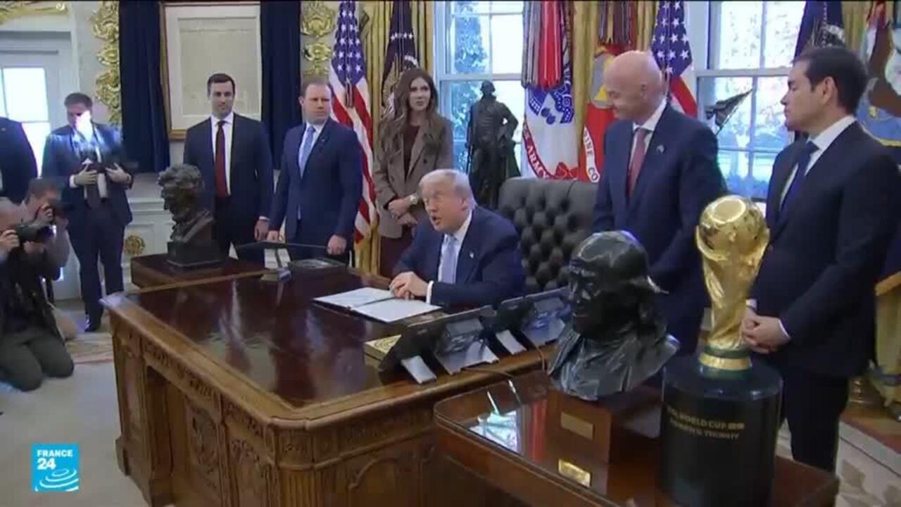 ترامب يوقع مشروع قانون نشر وثائق التحقيق في قضية جرائم إبستين الجنسية