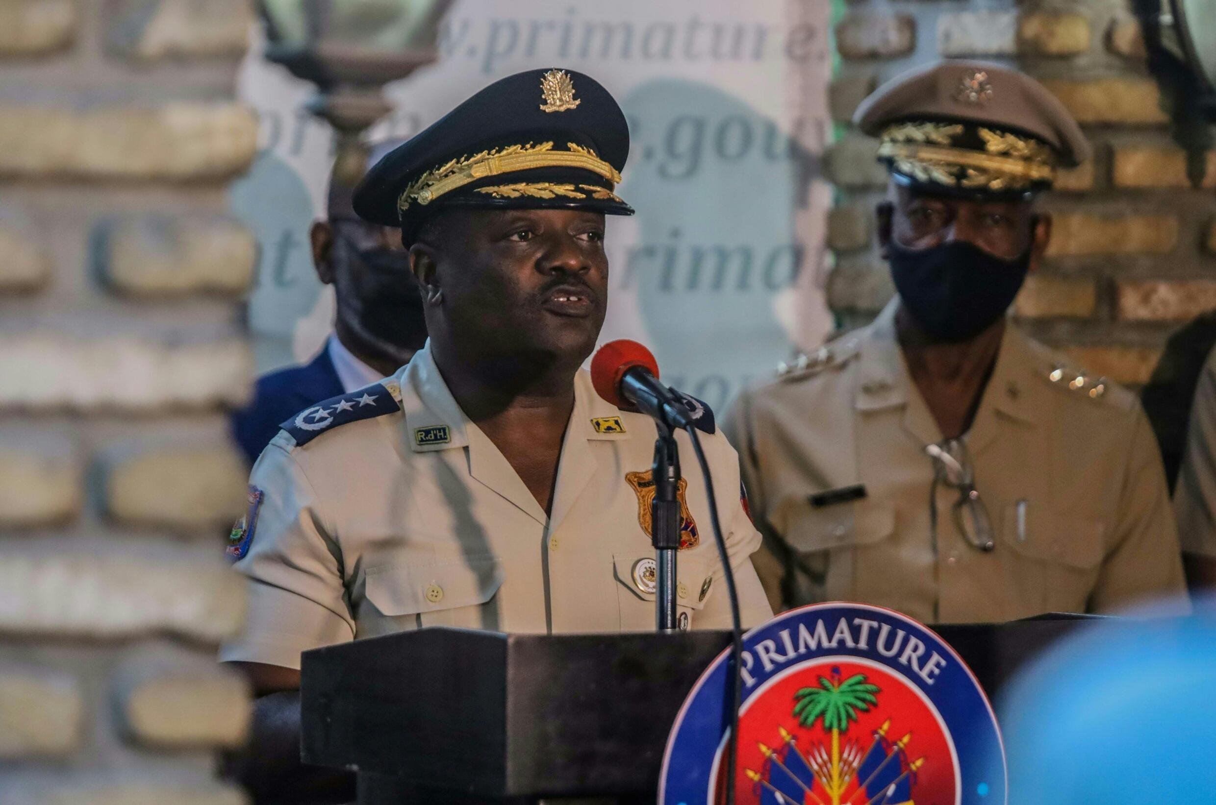 Haiti police chief help to beat 'urban guerilla' gangs
