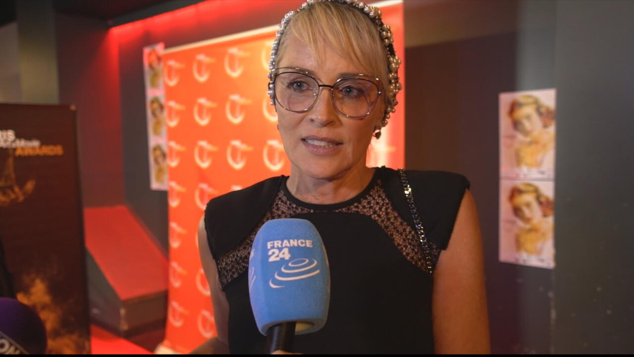 Liftdagi qopol jinsiy aloqa fotosurati