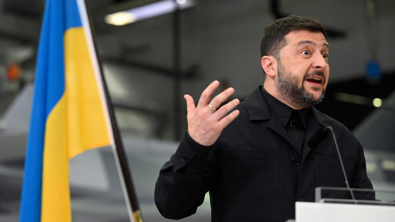 En direct : réunis en sommet, les dirigeants de l'UE veulent afficher leur soutien à Zelensky