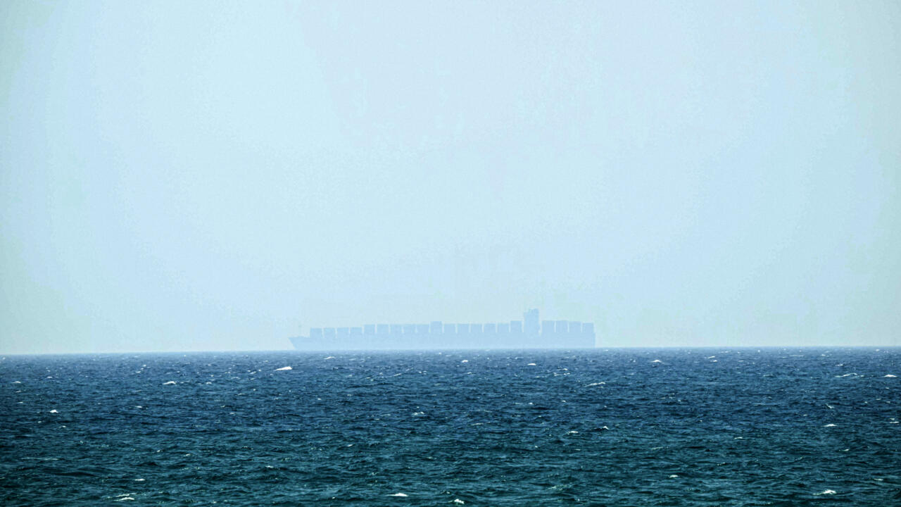 شركتان أمنيتان ترجّحان احتجاز إيران ناقلة نفط قبالة سواحل الإمارات