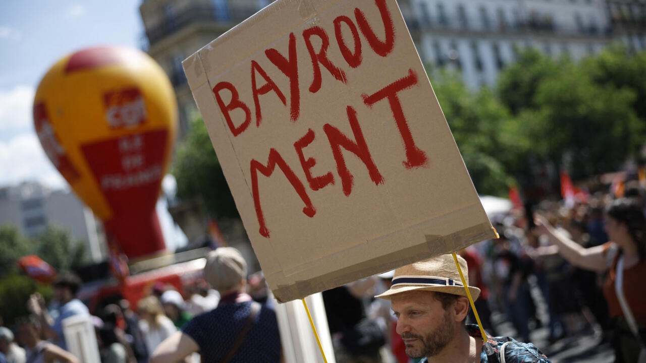 Bayrou, "Bloquons tout", note souveraine : une semaine sous haute tension s'ouvre en France