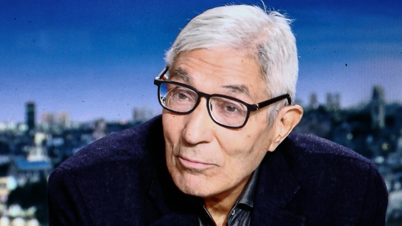 بعد ثلاثة أسابيع من إطلاق سراحه... الأكاديمية الفرنسية تكرّم الكاتب بوعلام صنصال