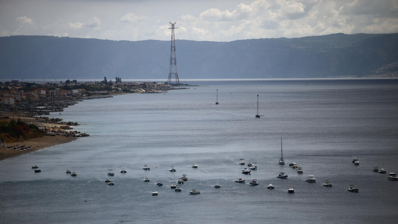World's longest suspension bridge to link Sicily to the mainland