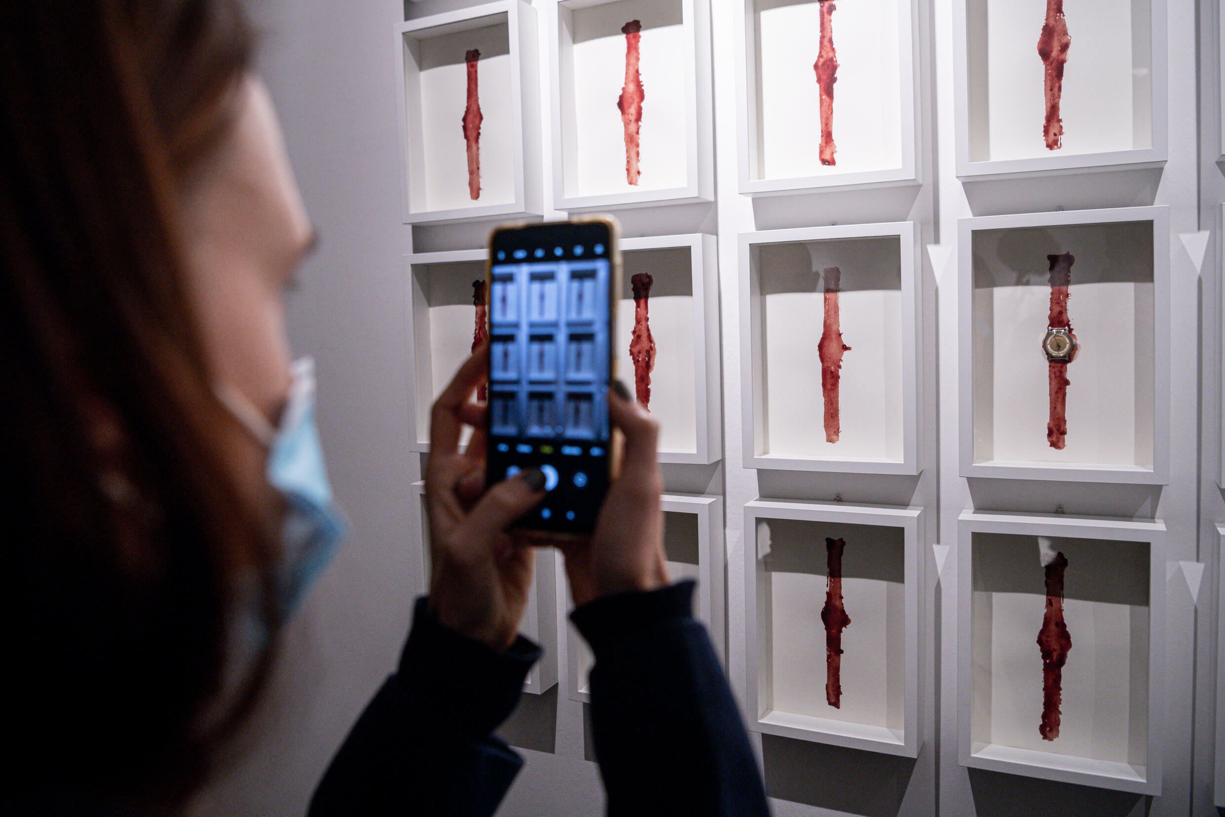 Una sessantina di dipinti di Padigo in esposizione di bracciali sono in mostra al Museo di Santa Giulia in Prussia il 12 novembre 2021