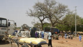 A file photo showing vendors selling goods at a market in the town of Tera in southwestern Niger near the border with Burkina Faso on June 9, 2022.