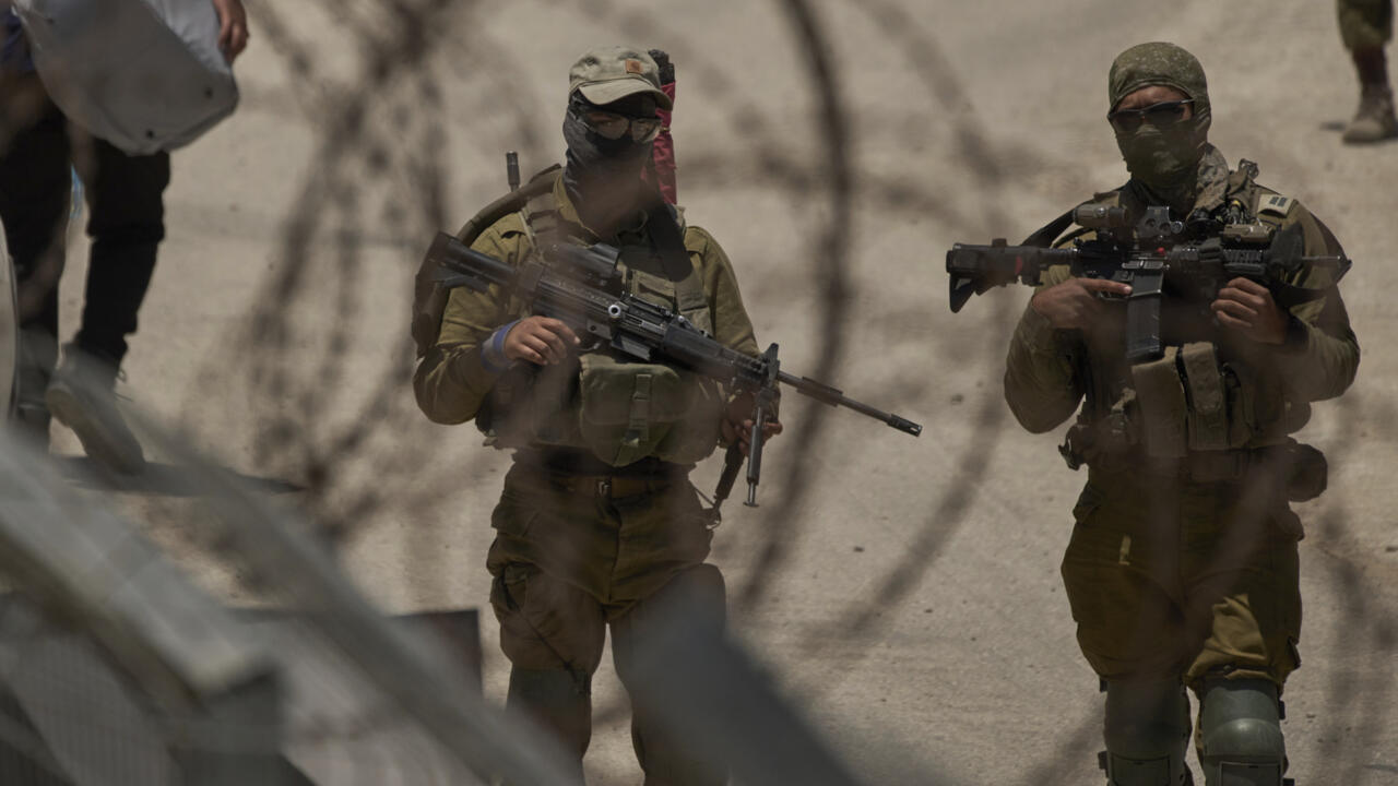 Several Syrians killed, six IDF soldiers wounded in Israeli army operation in southern Syria