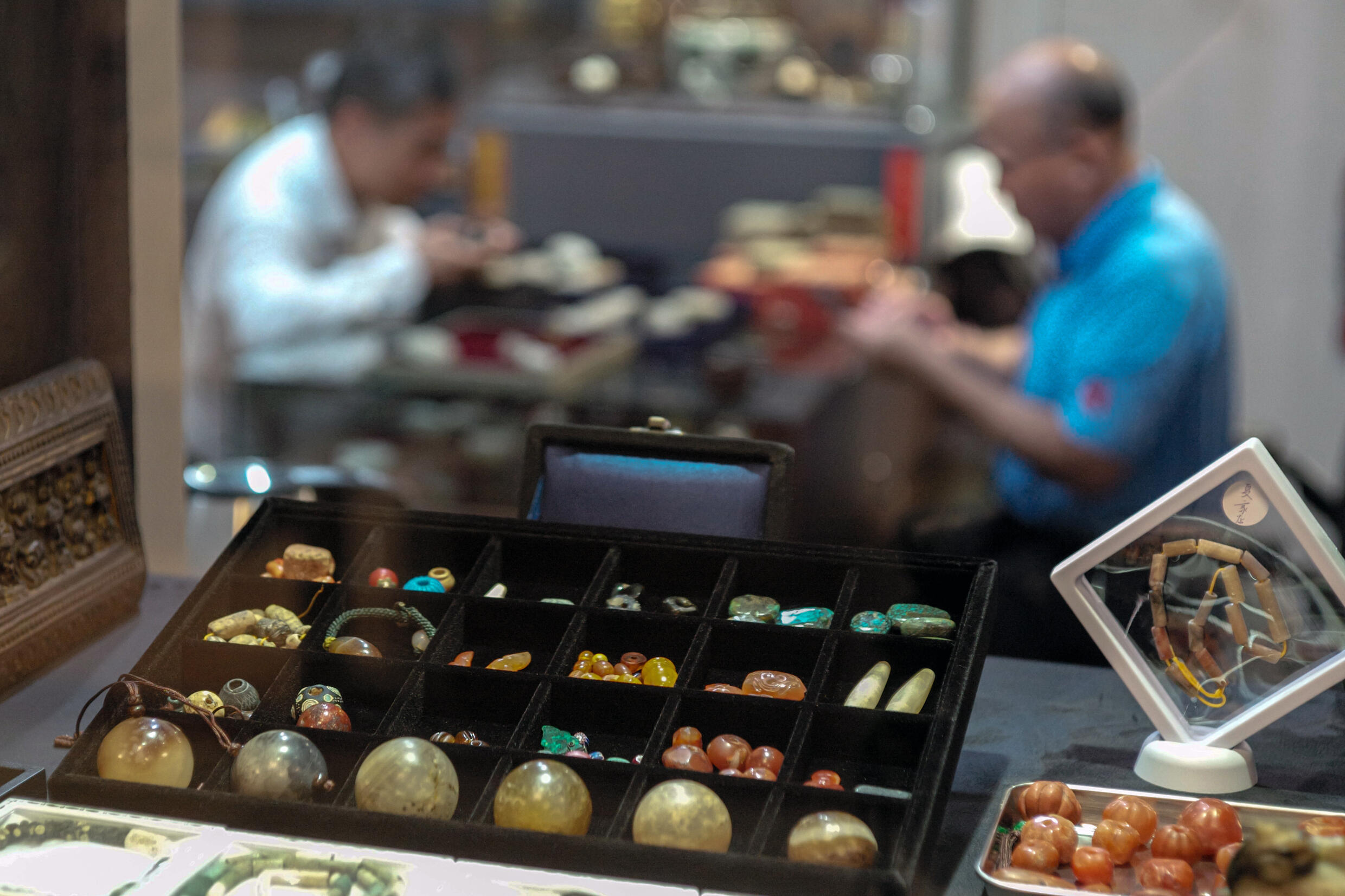 Taiwan's antique jade dealers see trade losing lustre