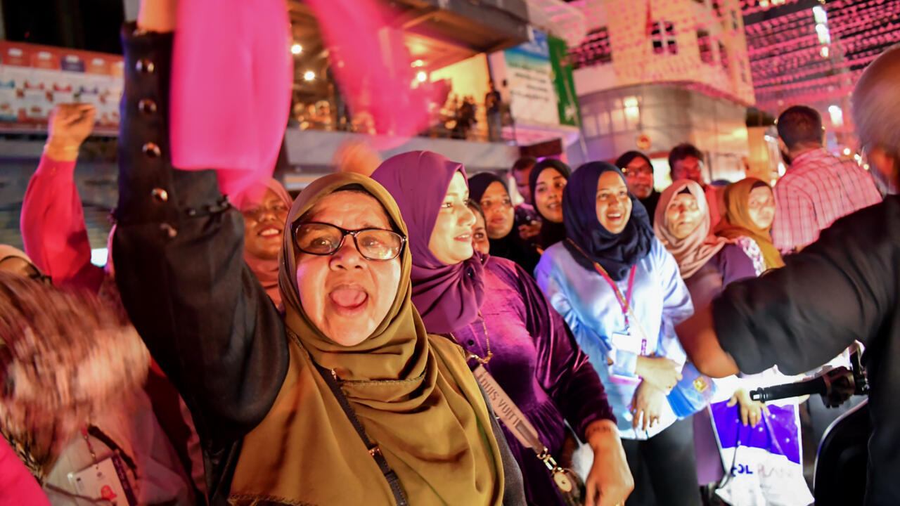 Прокитайският кандидат Мохамед Муизу печели президентския пост на Малдивите