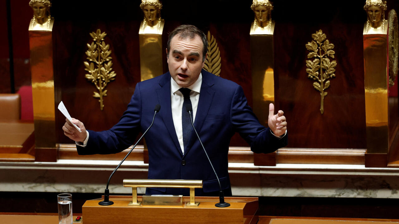 Live : French PM faces two no-confidence votes over budget proposals