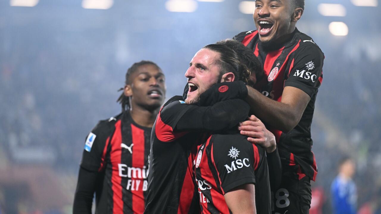 بطولة إيطاليا: فوز بنكهة فرنسية لميلان أبقاه على مقربة من انتر