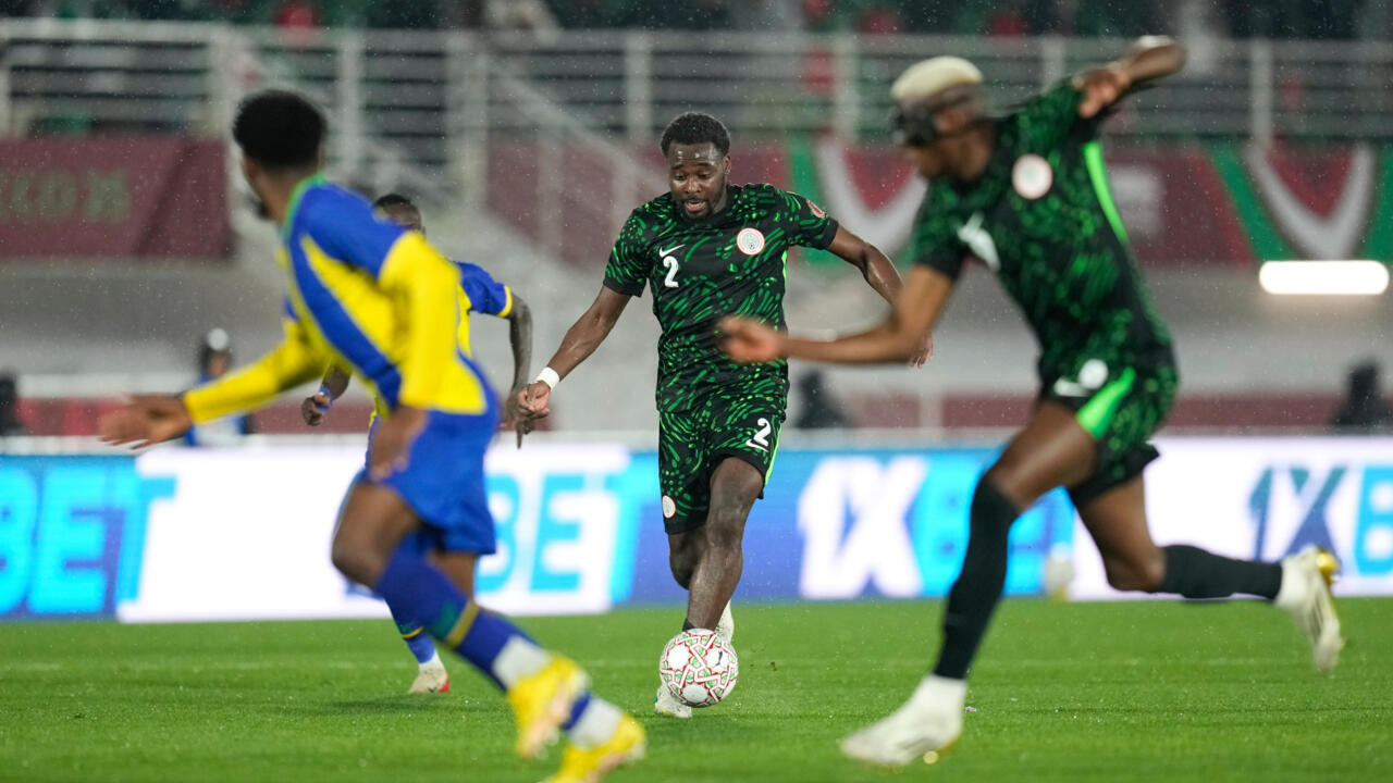 نيجيريا تتجاوز تنزانيا بصعوبة في افتتاح مشوارها بكأس الأمم الأفريقية