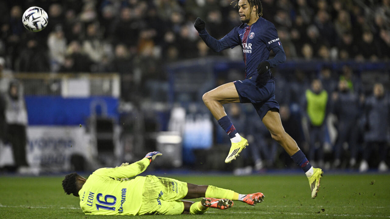 Barcola scoort terwijl PSG weer bovenaan de Ligue 1 – Sport staat