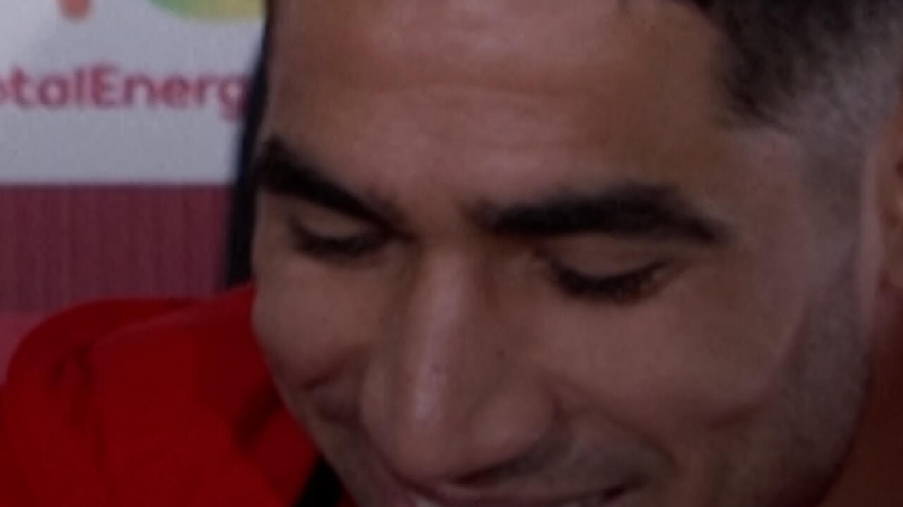 أشرف حكيمي: "ليس من الطبيعي أن يطلق الجمهور صيحات الاستهجان من حين لآخر"