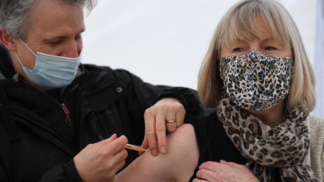 UK reaches Covid-19 vaccine goal of 15 million first doses