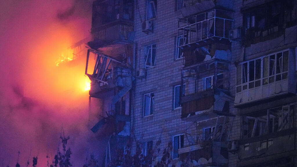 Guerre en Ukraine en direct : un mort et onze blessés après une attaque de drones près de Kiev