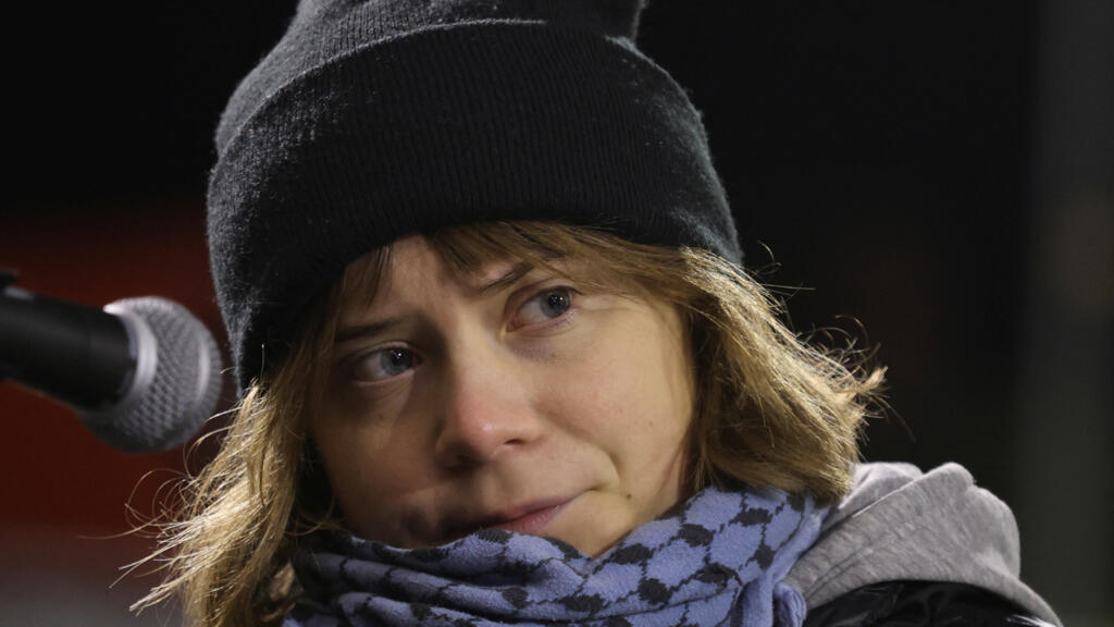 Greta Thunberg arrêtée à Londres lors d'une manifestation en soutien au groupe Palestine Action