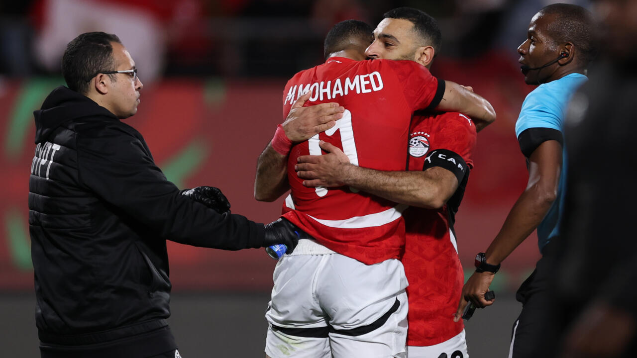 أمم إفريقيا: صلاح ينقذ مصر من فخ زمبابوي