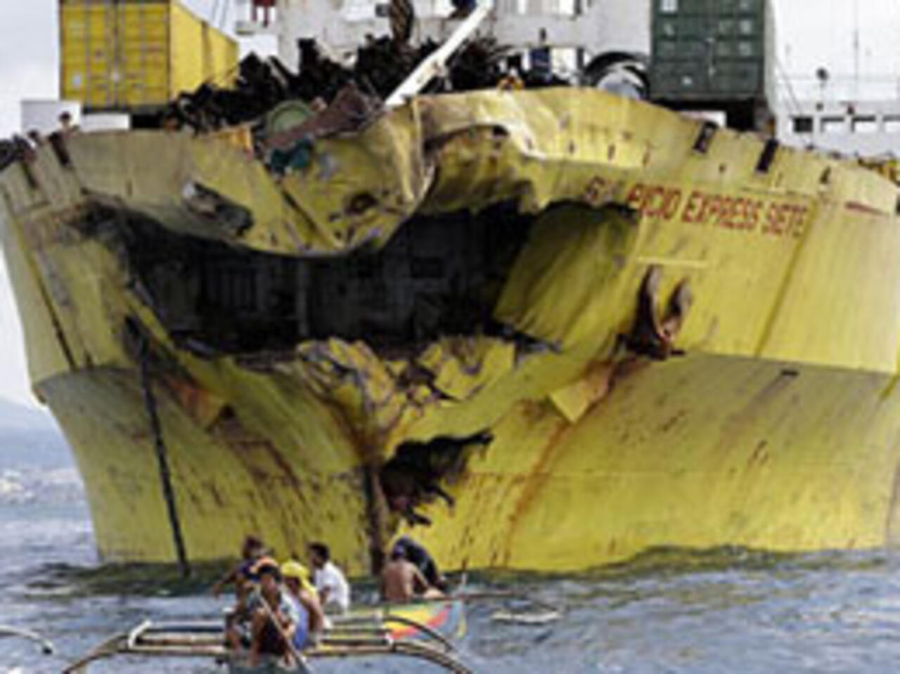 Philippines Suspends Search For Ferry Survivors