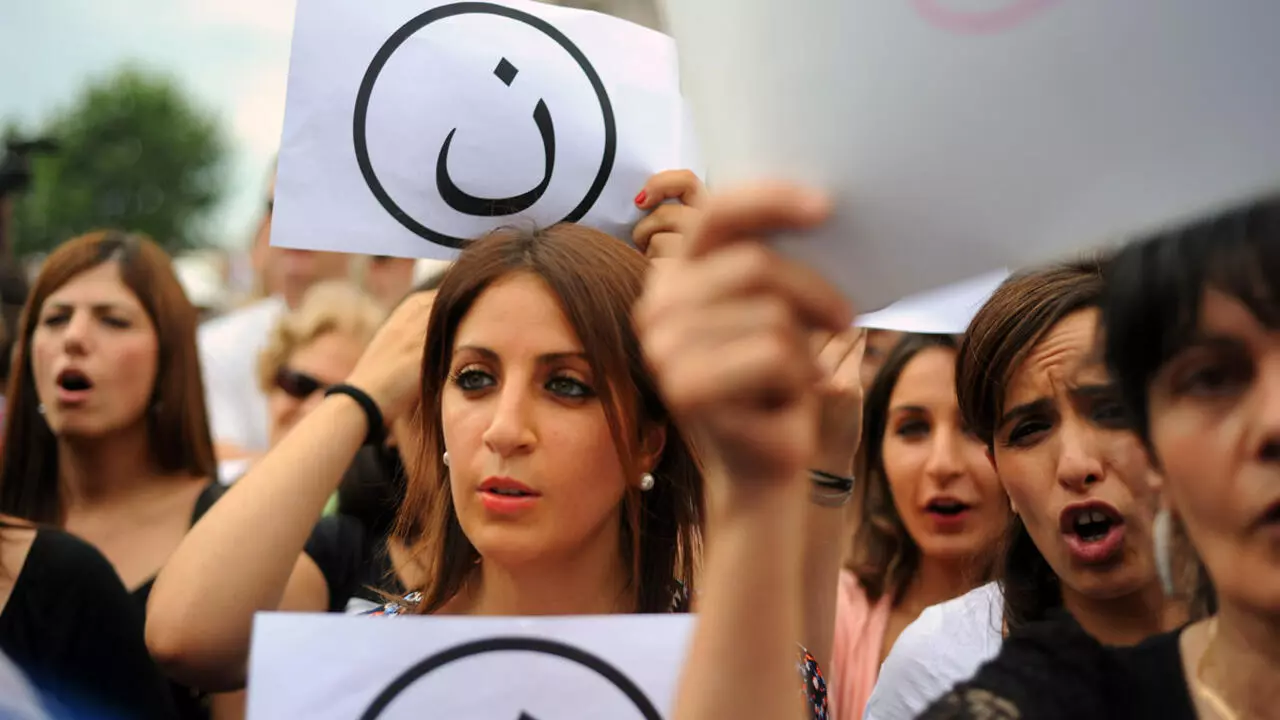 Quand La Solidarite Avec Les Chretiens D Irak Rime Avec ن