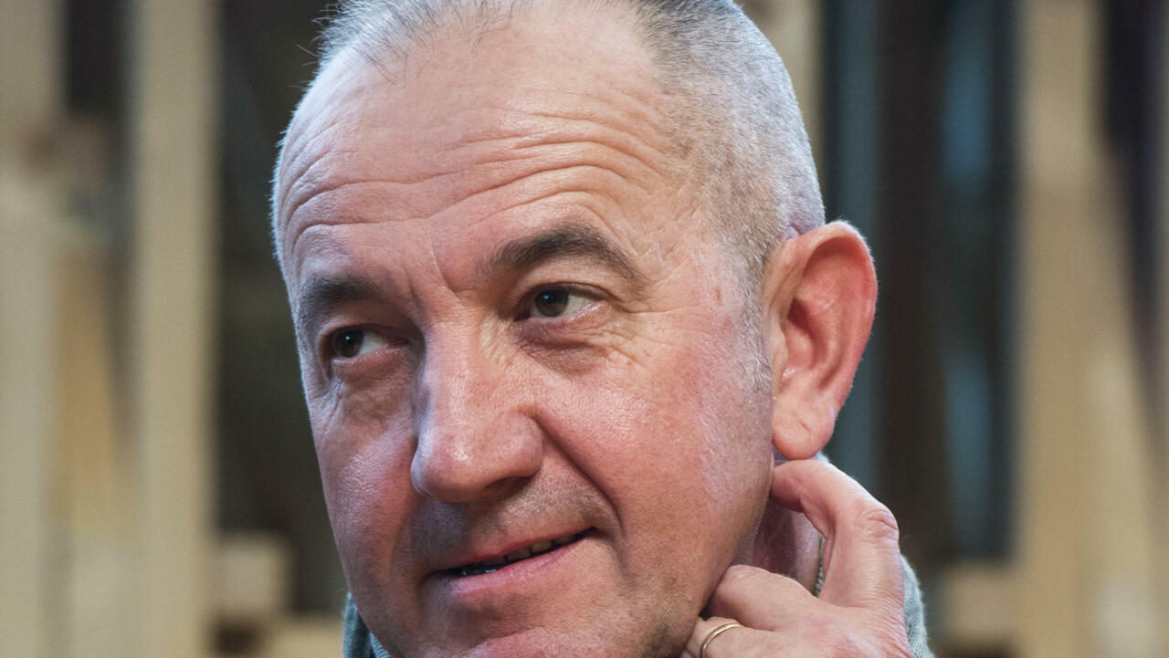 أكاديمية غونكور الفرنسية تمنح جائزتها المرموقة الثلاثاء وسط تنافس حاد بين الكتاب