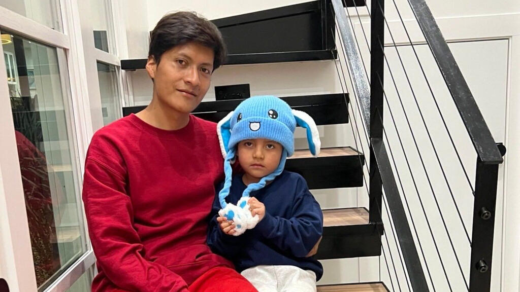 États-Unis : arrêté par l'ICE, le petit Liam libéré et de retour à Minneapolis avec son père