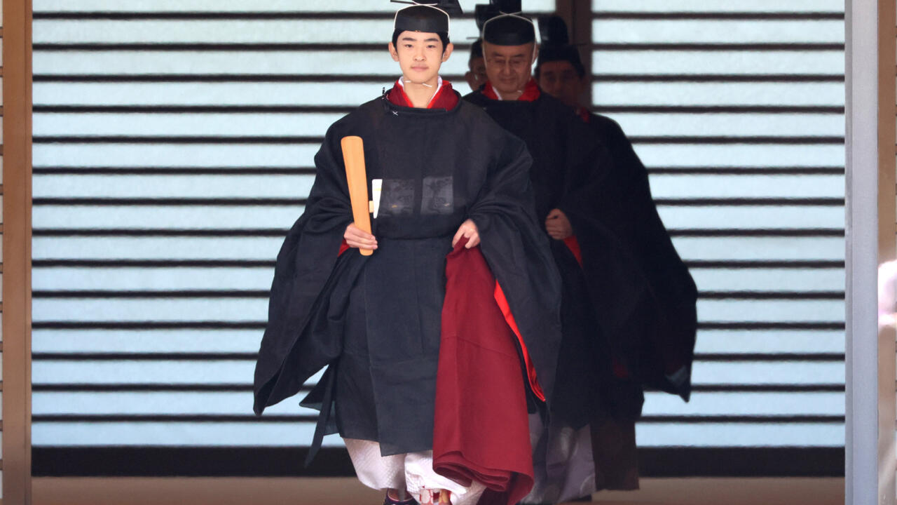 Japanese prince comes of age, delaying the male-only succession debate