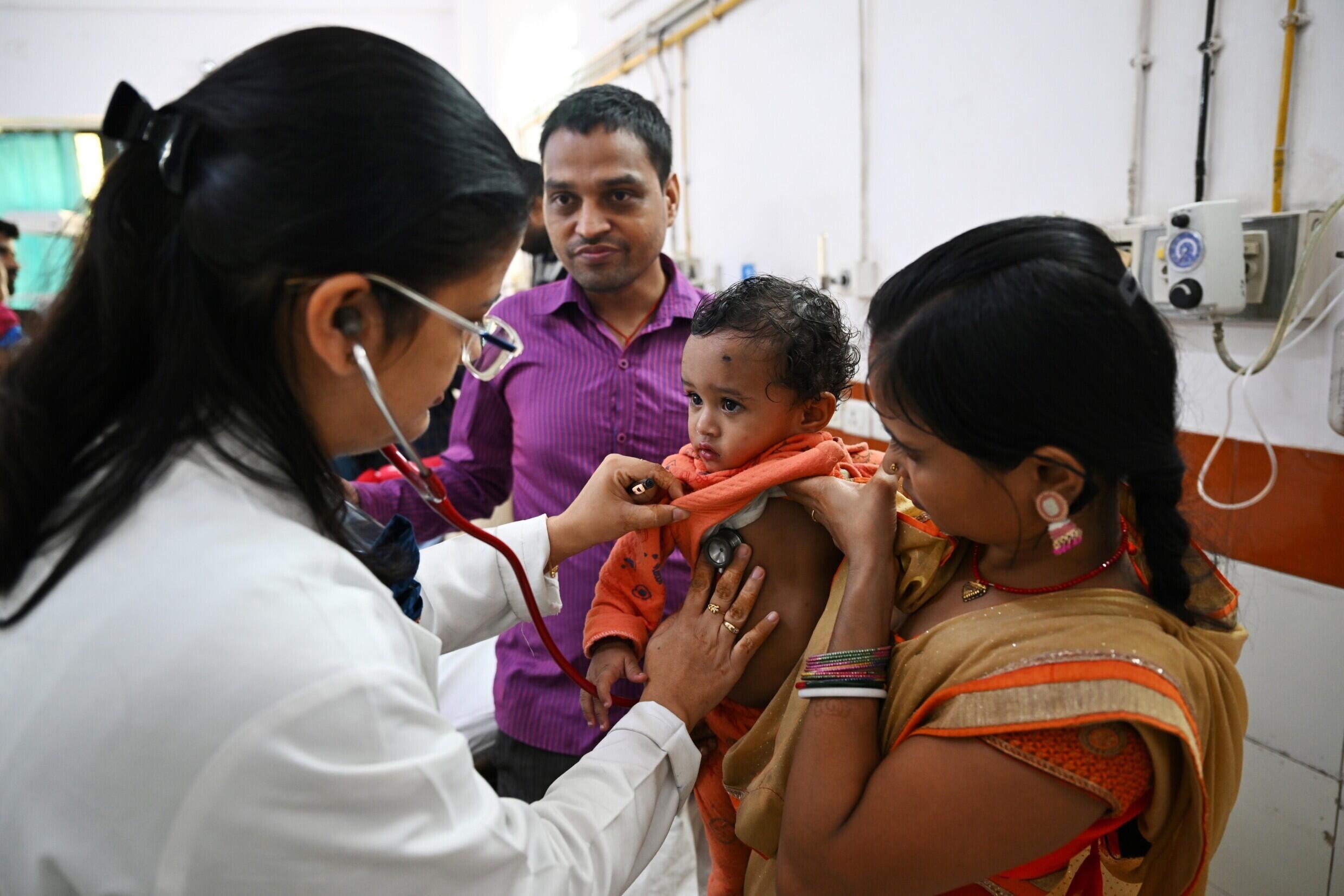 The emergency ward of New Delhi's Chacha Nehru Bal Chikitsalaya children's hospital is overwhelmed by cases of children struggling to breathe