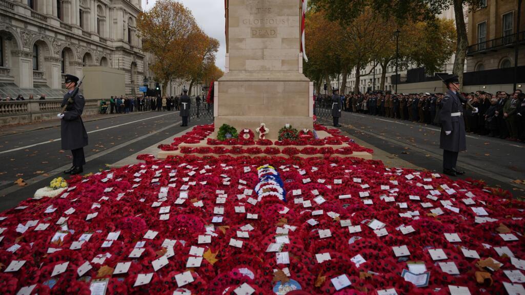 Nations commemorate World War I armistice against backdrop of new conflict