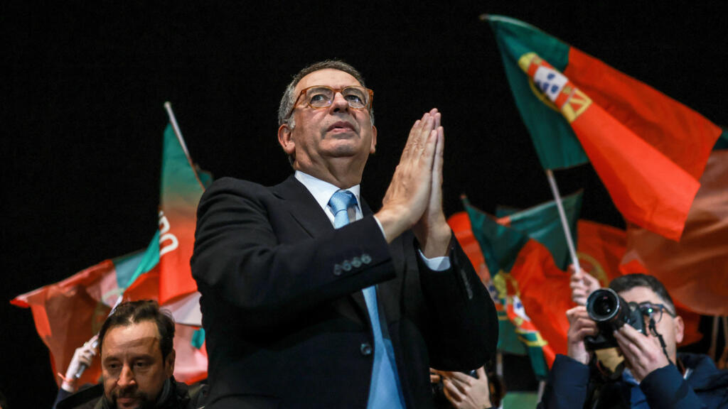 Centre-left Socialist leads first round of Portugal's presidential vote, exit polls say