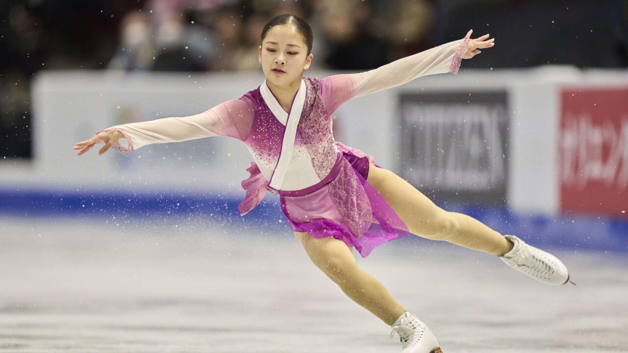 Figure skating Watanabe makes a successful debut at Skate Canada