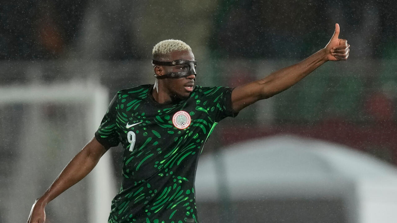 كأس الأمم الأفريقية: نيجيريا تسحق موزمبيق 4-صفر وتعلن نفسها ضمن أبرز المرشحين للفوز باللقب