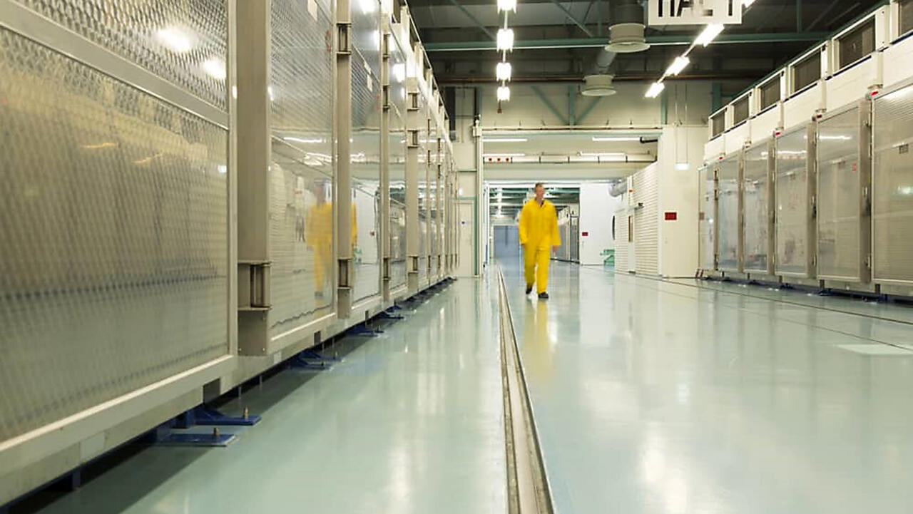 إيران تعلن استعدادها لخفض نسبة تخصيب اليورانيوم في حال رفع جميع العقوبات عنها