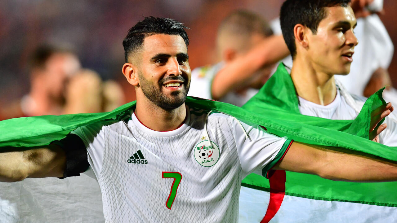 الجزائر تتأهل إلى نهائيات كأس العالم 2026 بعد فوزها على الصومال 3-صفر