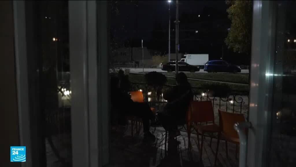 أوكرانيا: سكان كييف يتعايشون مع انقطاع الكهرباء