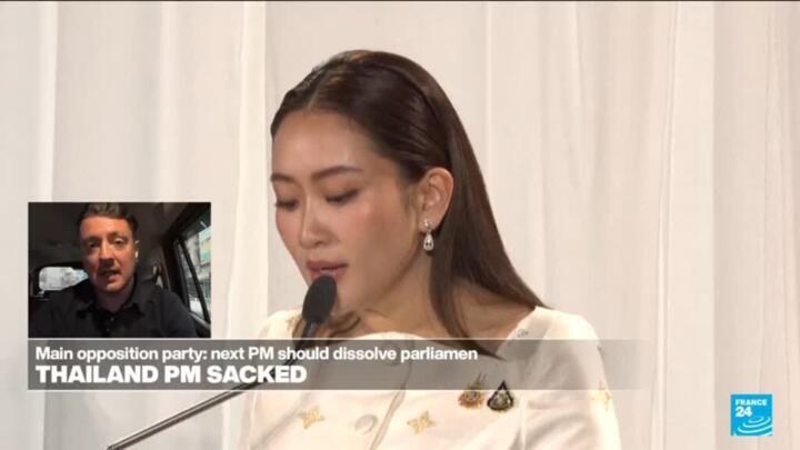 Thai court sacks PM over Cambodia phone call row