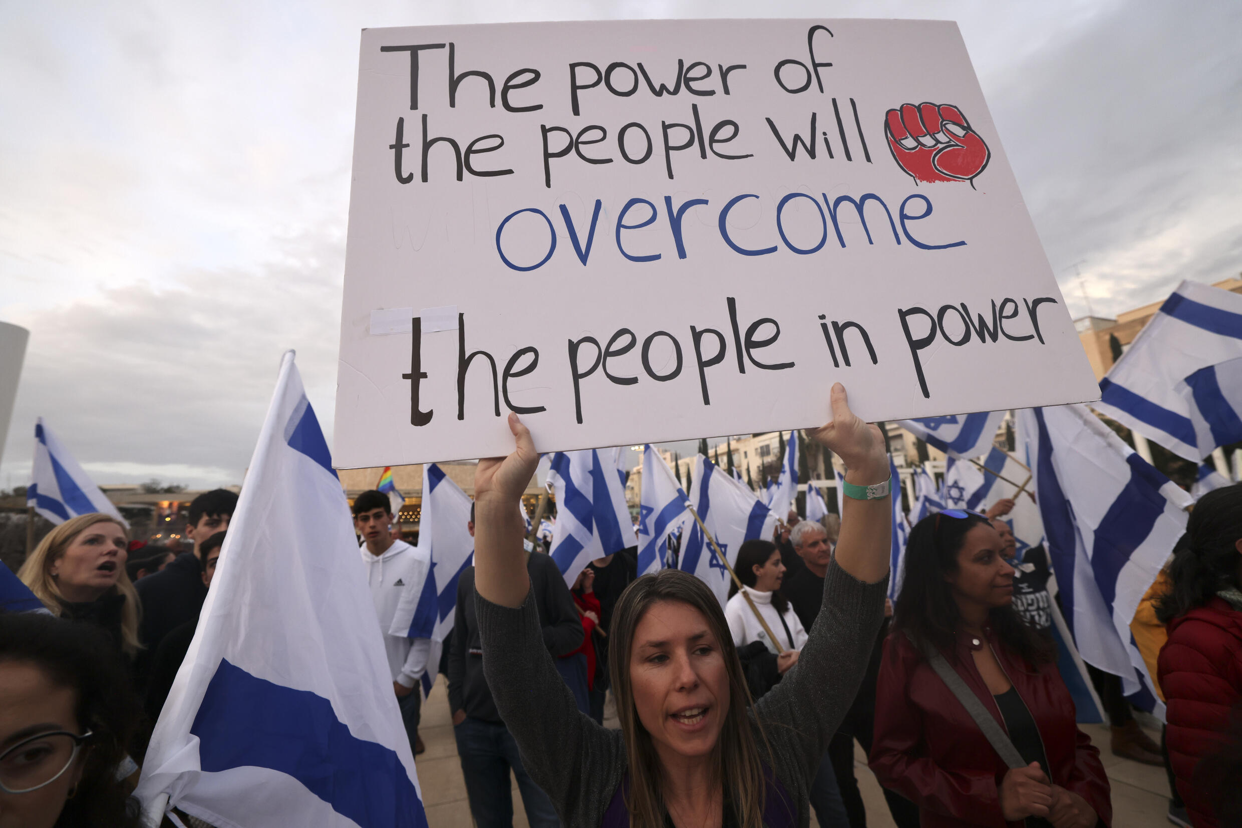 Defence minister urges pause to reforms as Israelis protest again