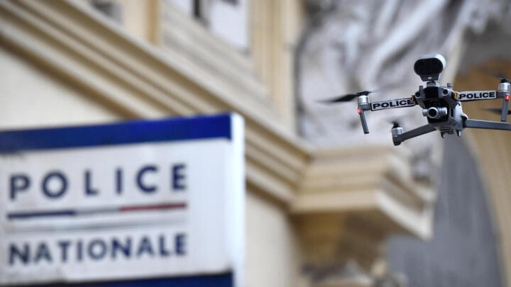 طائرة مسيرة تُستخدم في مرسيليا لمساعدة الشرطة على ضمان احترام إجراءات الإغلاق.