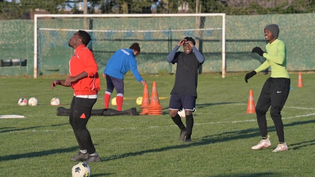 France the football club of a Berry village saved by migrants Time News