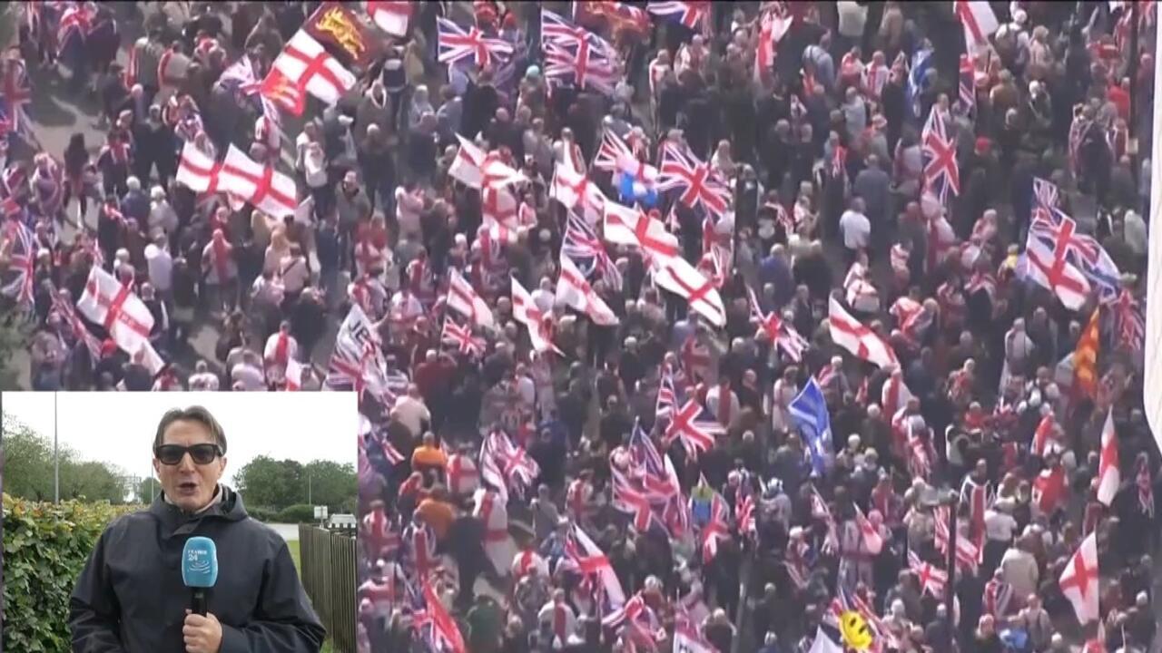 Cảnh sát cho biết có tới 150.000 người tham gia cuộc tuần hành phản đối nhập cư lớn ở London