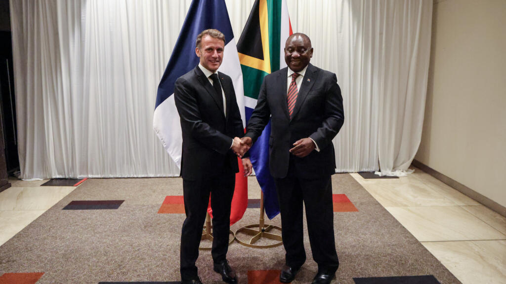 بعد موريشيوس... ماكرون في زيارة لجنوب أفريقيا قبل انطلاق قمة العشرين