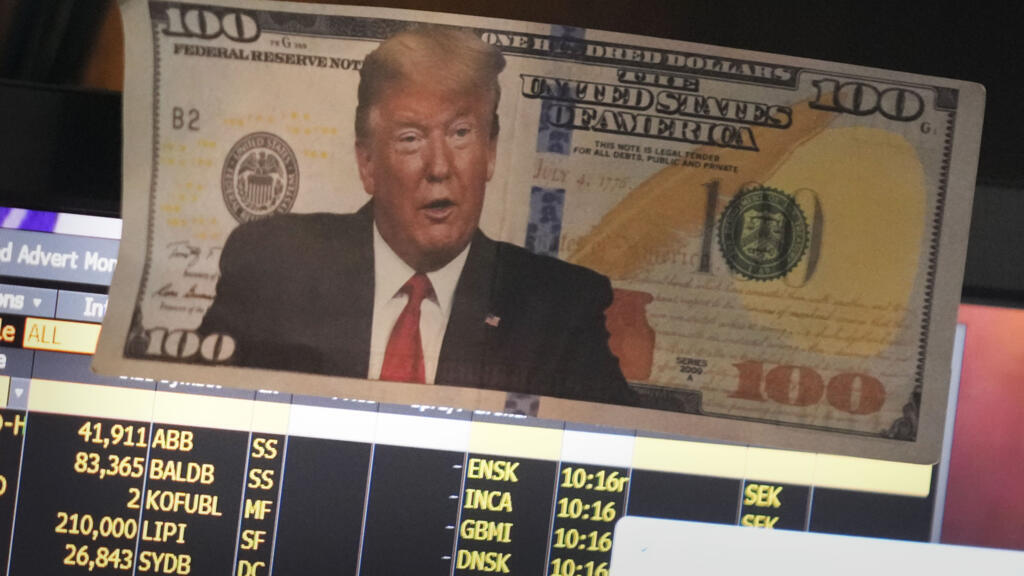 Trump celebra la debilidad del dólar mientras Asia sube impulsada por la tecnología