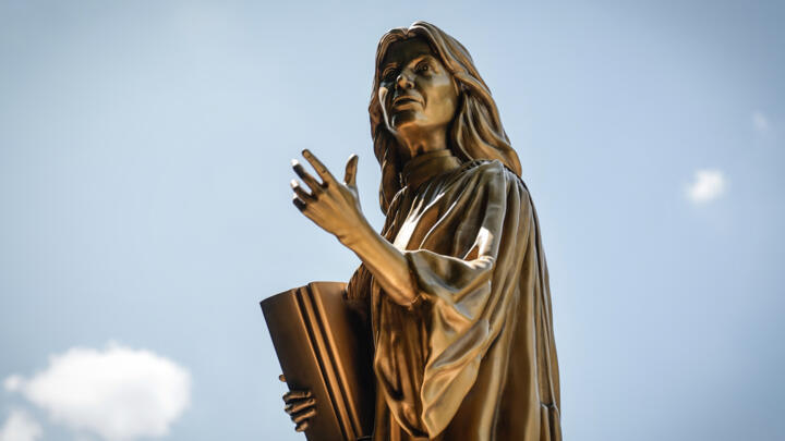 Lawyer Gisèle Halimi helped decriminalise abortion in France