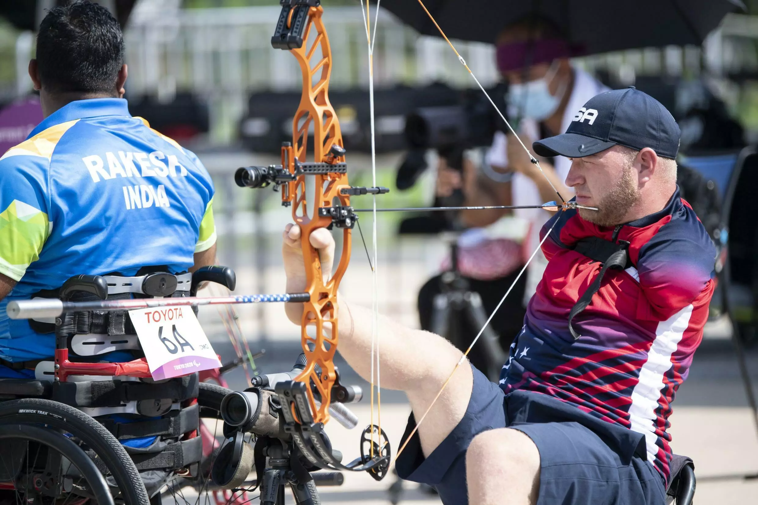 Matt Stutzman, lors de la compétition de tir à l'arc des Jeux paralympiques de Tokyo le 27 août 2021