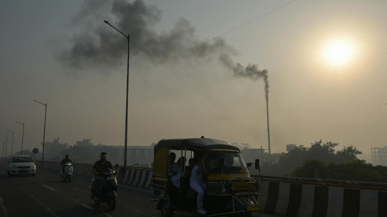 World on track to dangerous warming as emissions hit record high